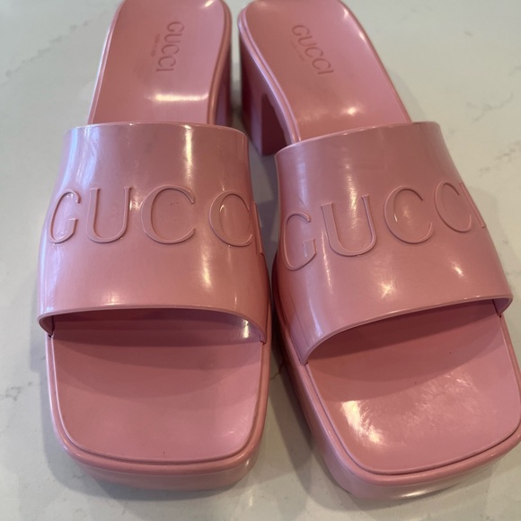 Gucci slides - Picture 3 of 14